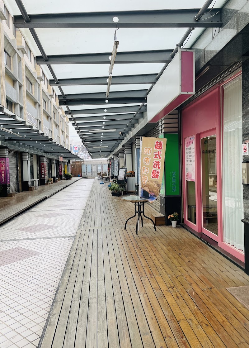 髮顏越式頭療舒壓 - 店家實景照片 5 - 台中