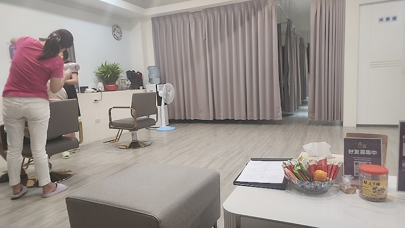 彥霖越式洗髮店家實景照片7 - 新竹