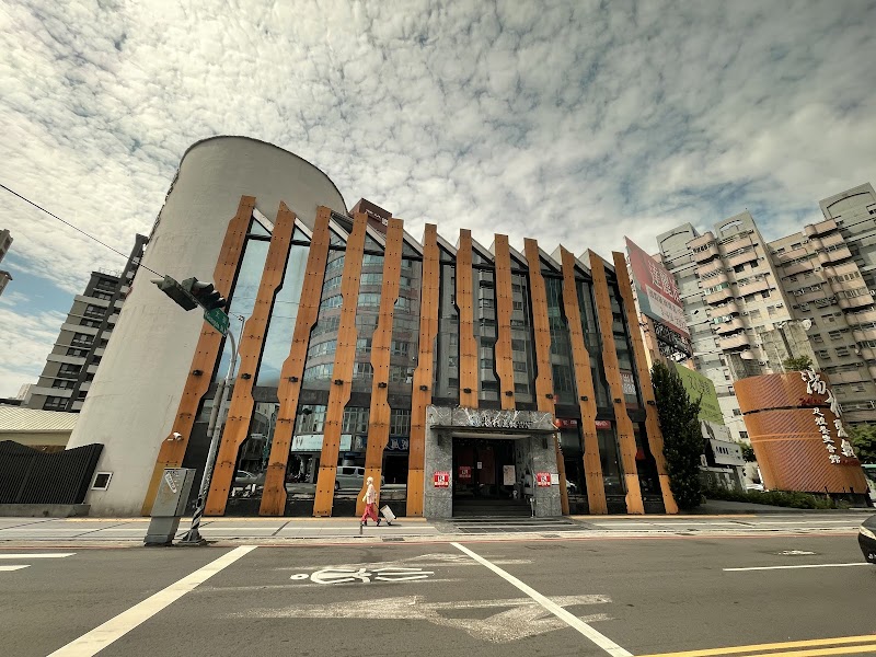 湯村麗緻足體養生會館 - 台中市按摩SPA店家