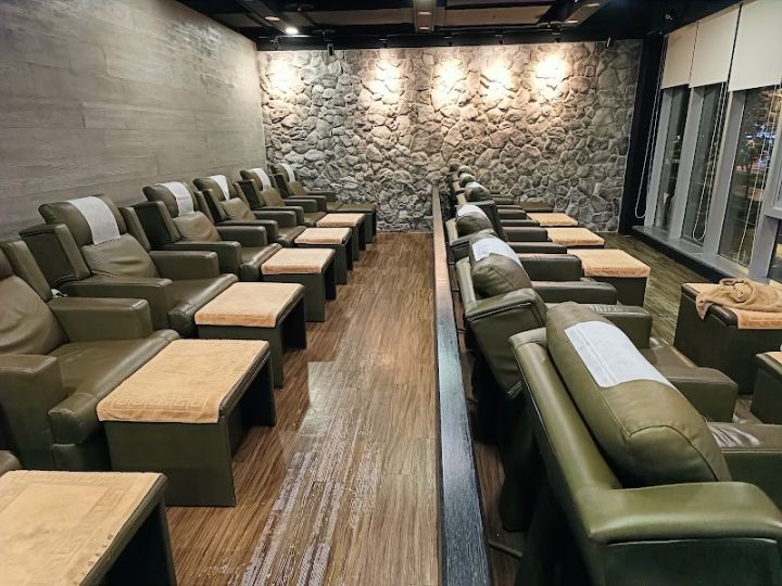 足工場