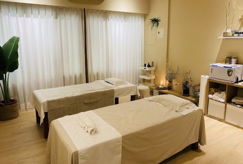 保健室Massage. 封面照片